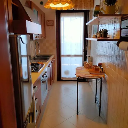 Apartamento Casa Di Cesare Fiumicino Exterior foto